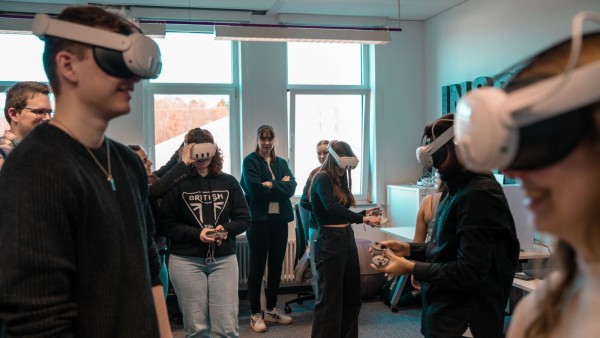 Virtual Reality Category For Blog Submission Sites For SEO Available