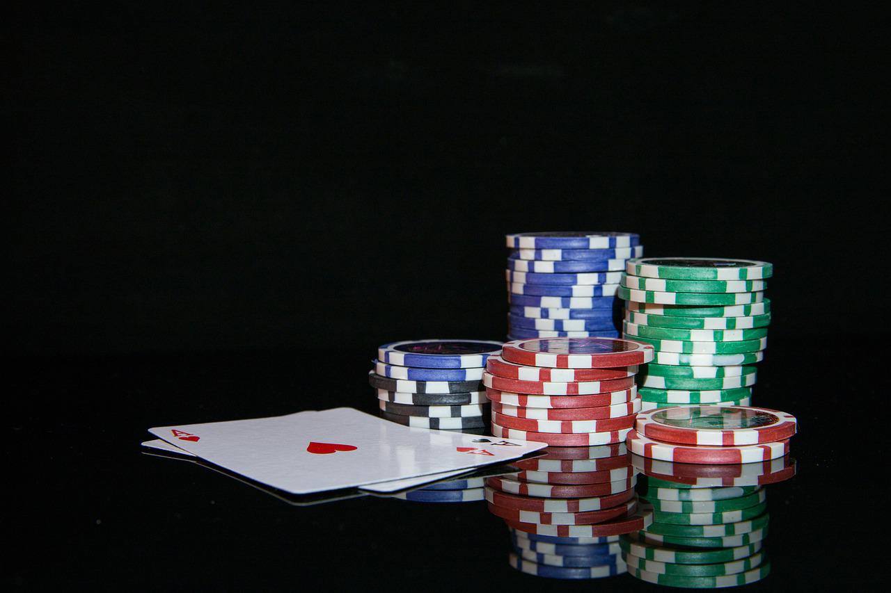 Blackjack-vs-Baccarat-Which-One-to-Play.jpg