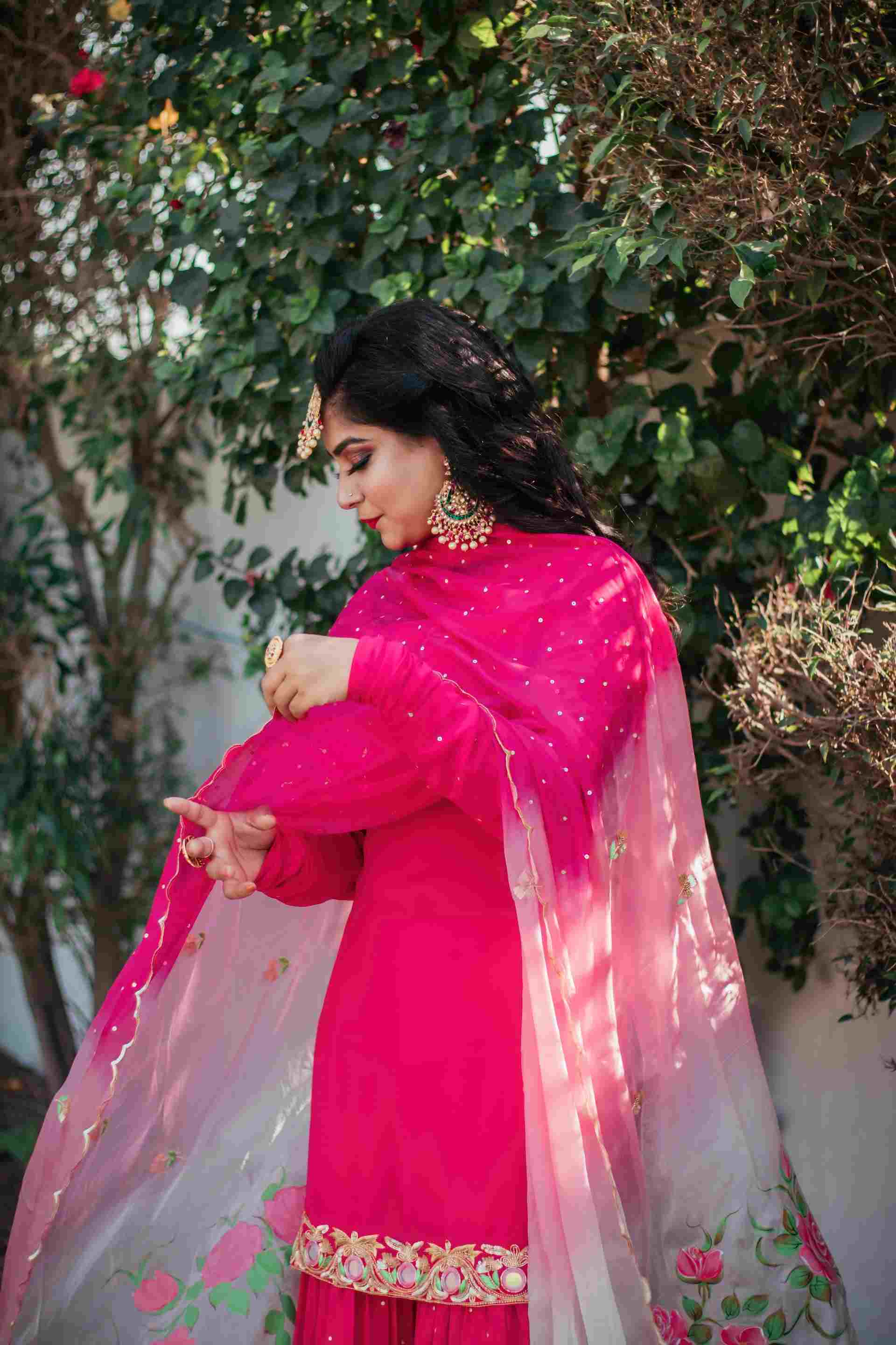 Care-And-Maintenance-Of-Georgette-Suits.jpg