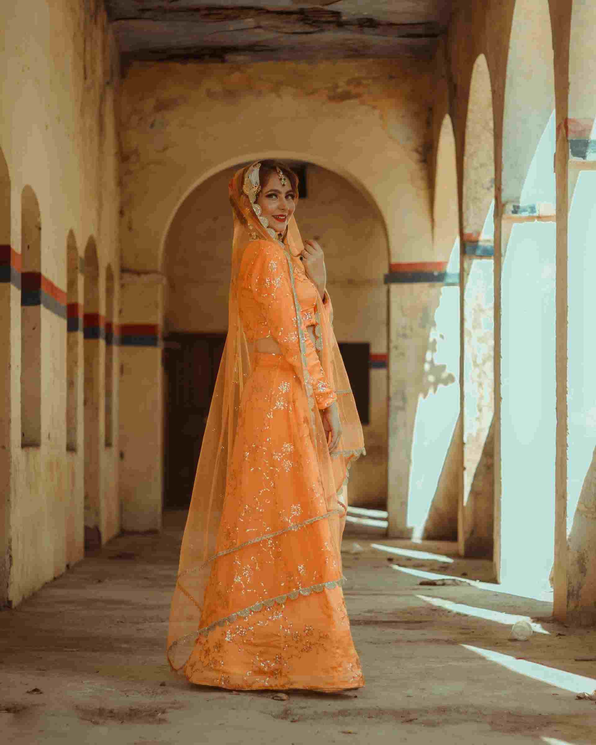 Why-The-Pashmina-Suits-Online-Is-Currently-In-Style.jpg
